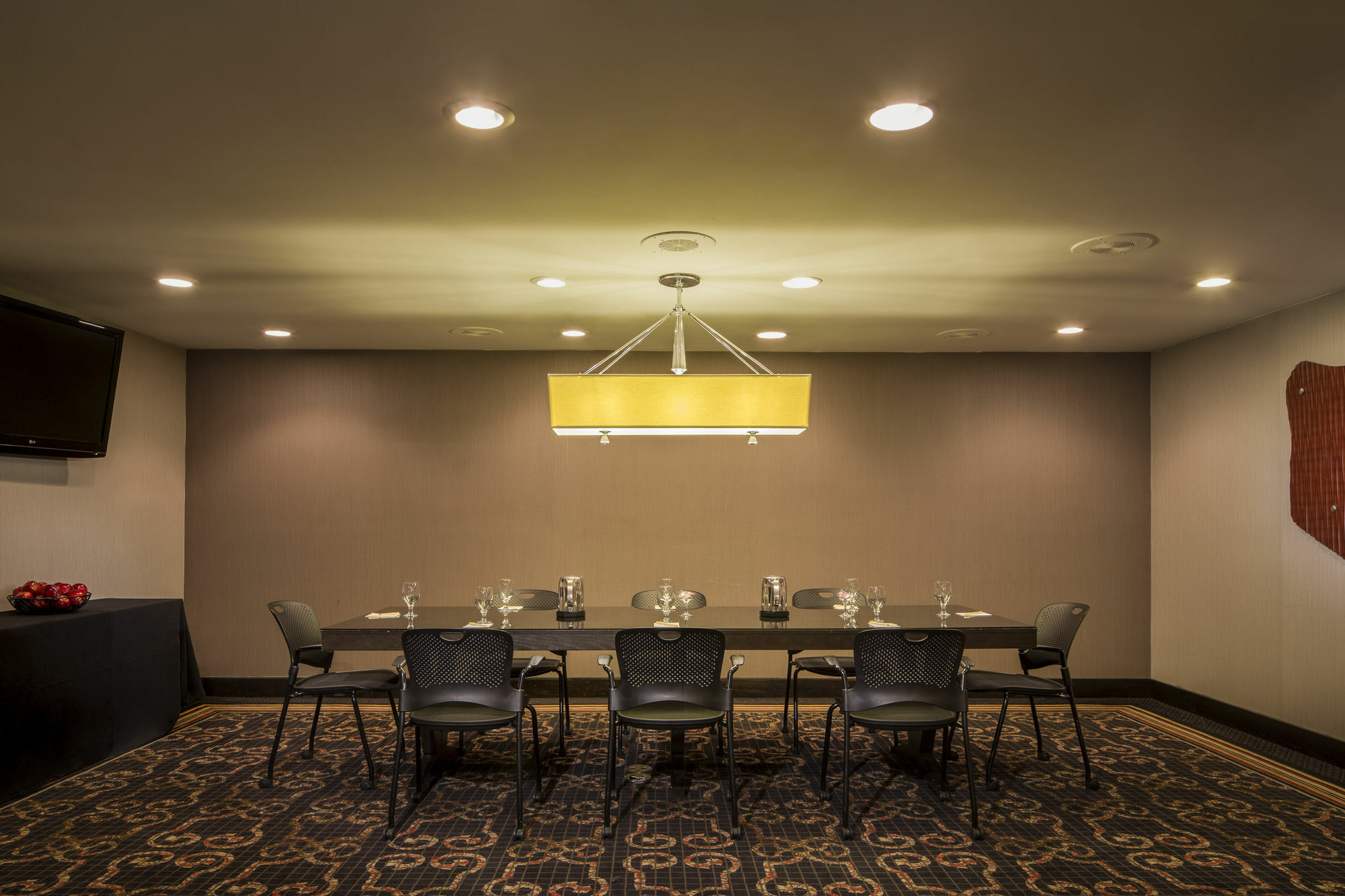 Doubletree By Hilton Hotel Raleigh - Brownstone - University Bagian luar foto